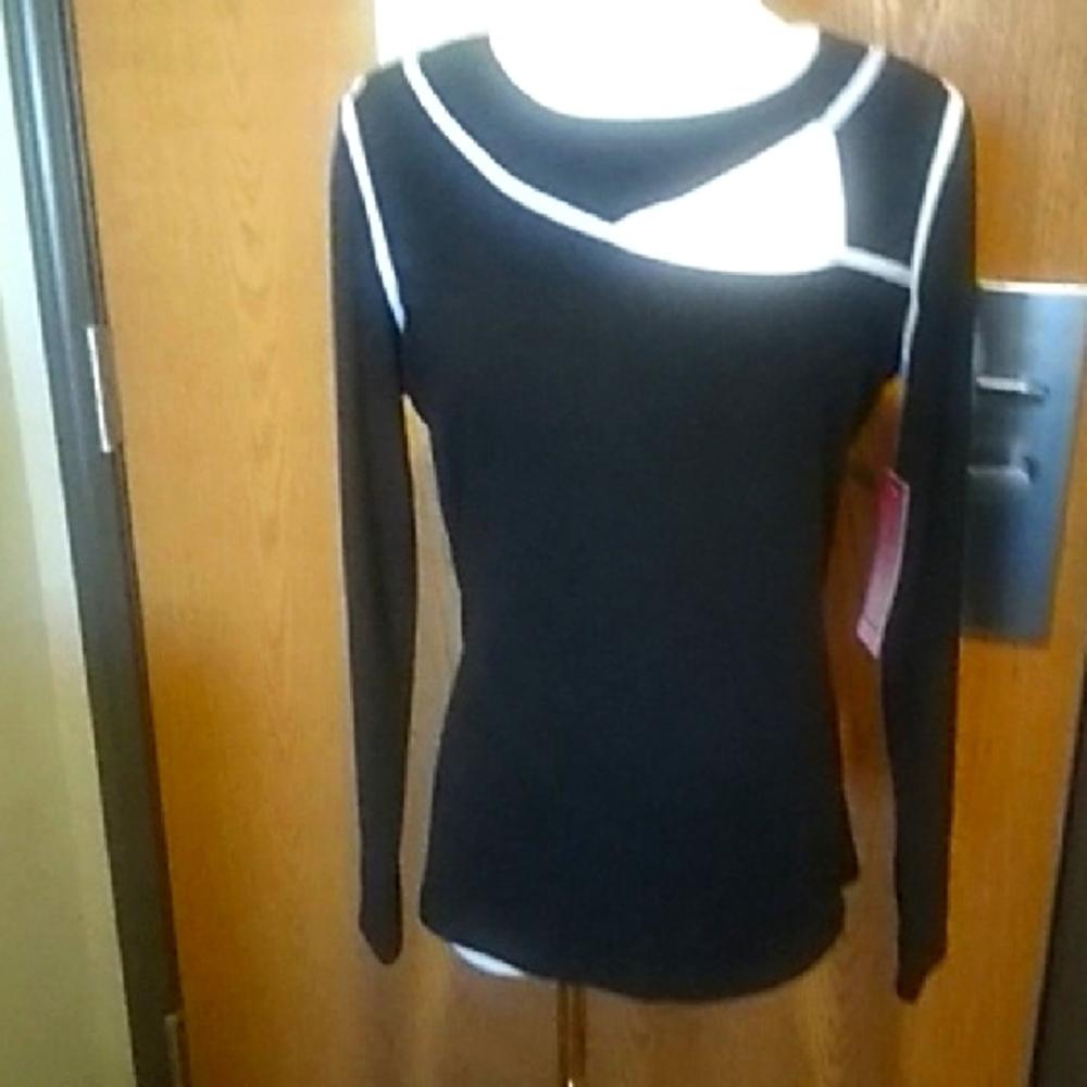 NWT Black Cutout Long Sleeve Top